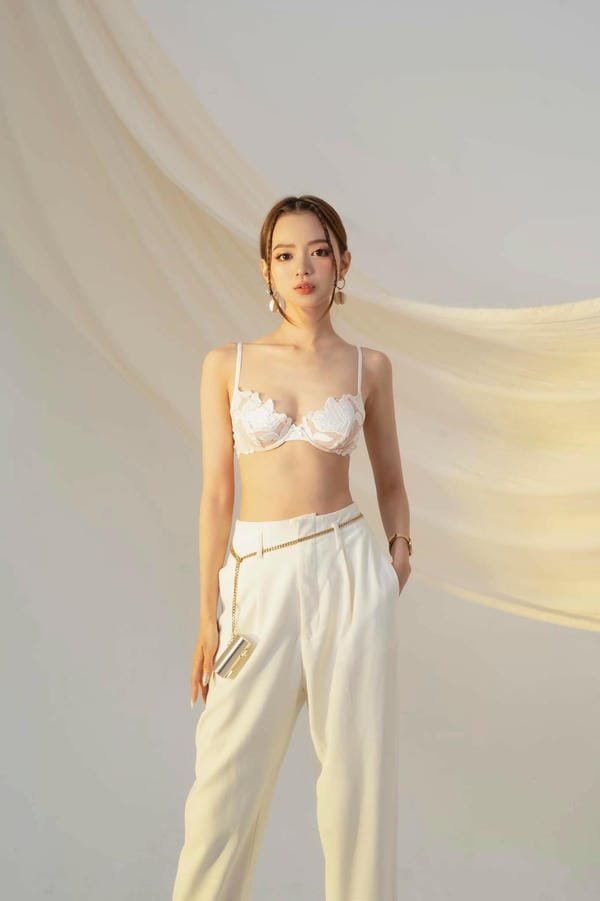 vũ ngọc kim chi nude (7)