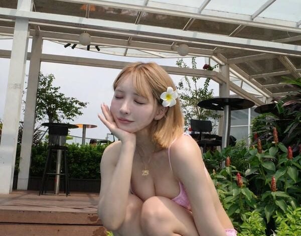 yua mikami nude (15)